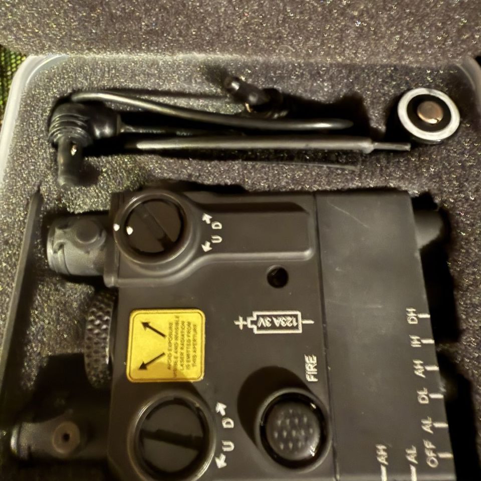 Image 2 - Dbal-A3 infared green laser 