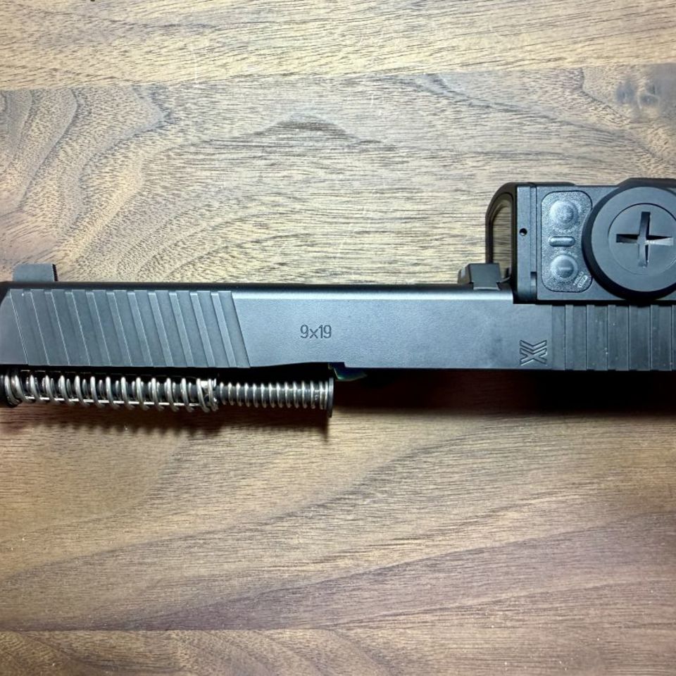 Image 1 - Glock 17.5 Acro Cut slide