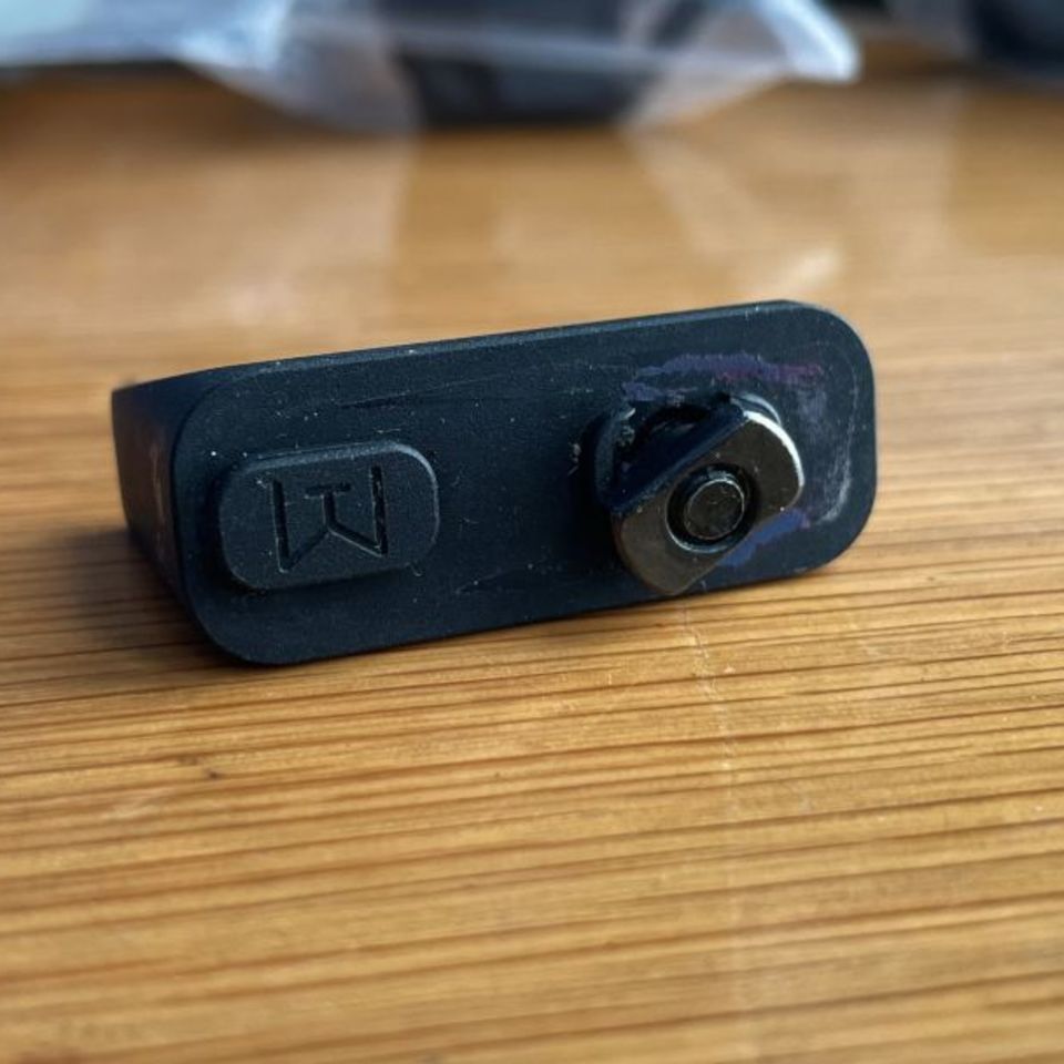 Image 2 - Expo finger/barricade stop