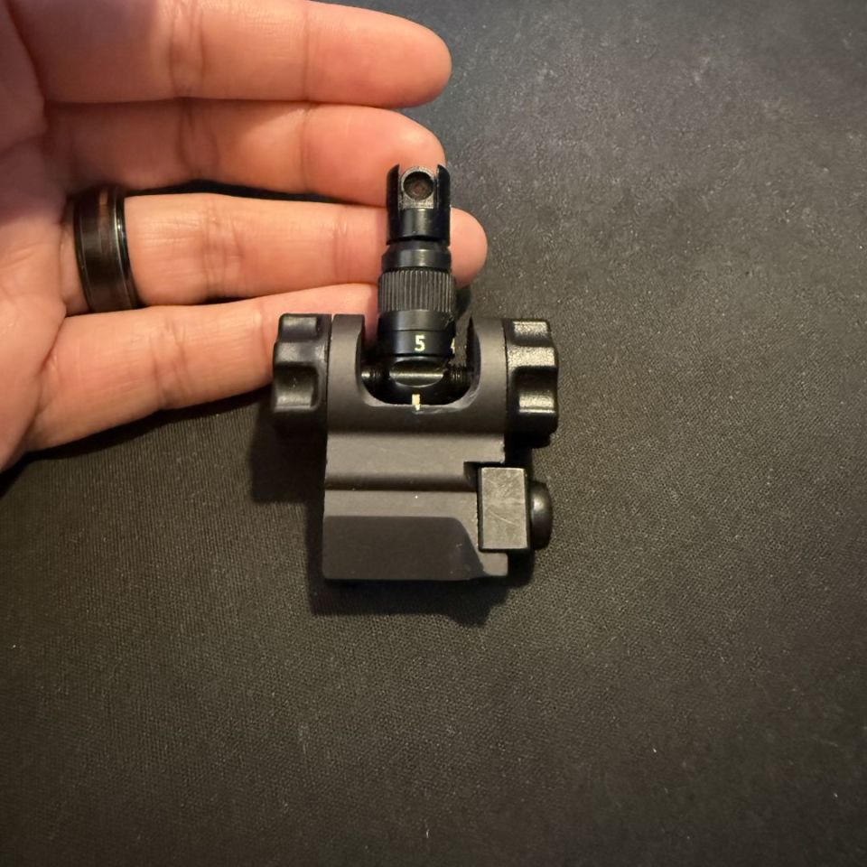 Image 2 - Scar 17 rear sight