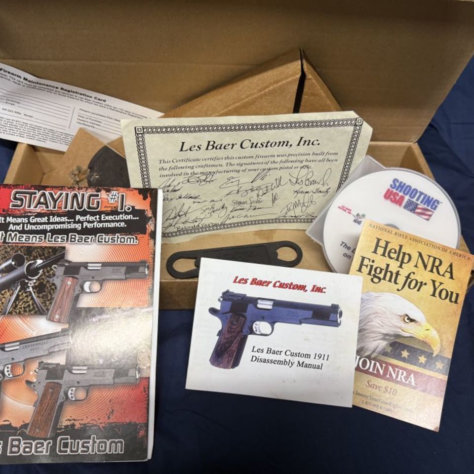 Image 2 - Les Baer 1911 Custom .45 CT 