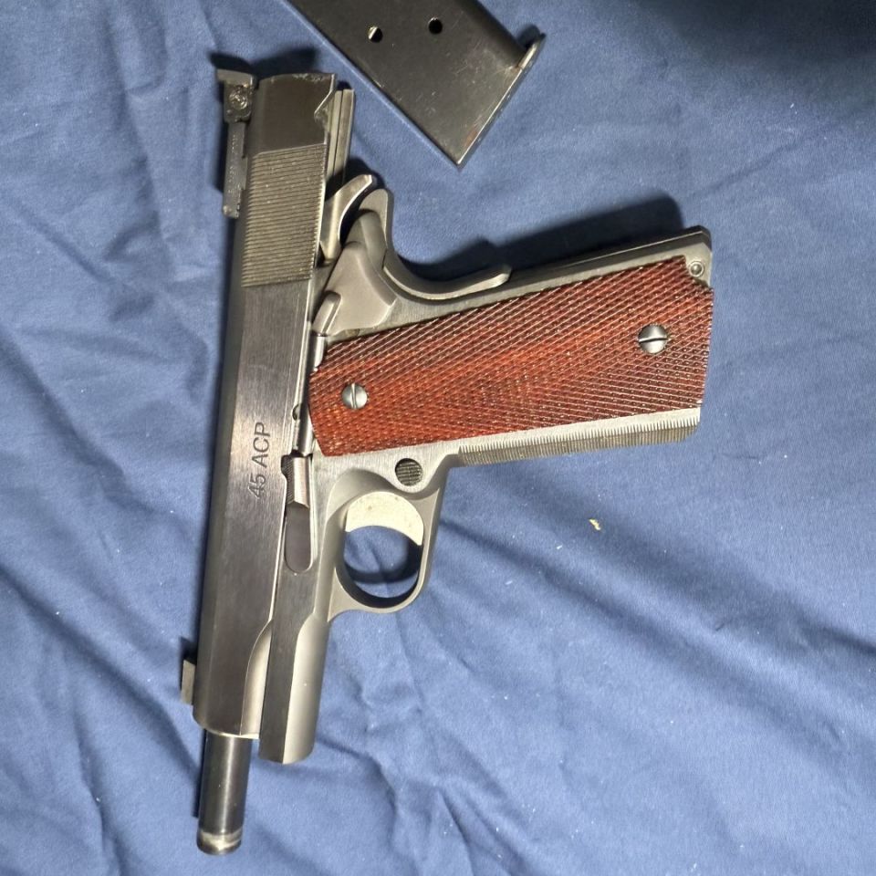 Image 5 - Les Baer 1911 Custom .45 CT 