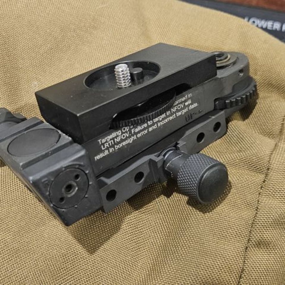 Image 1 - USMC CLRF/LRTI mount