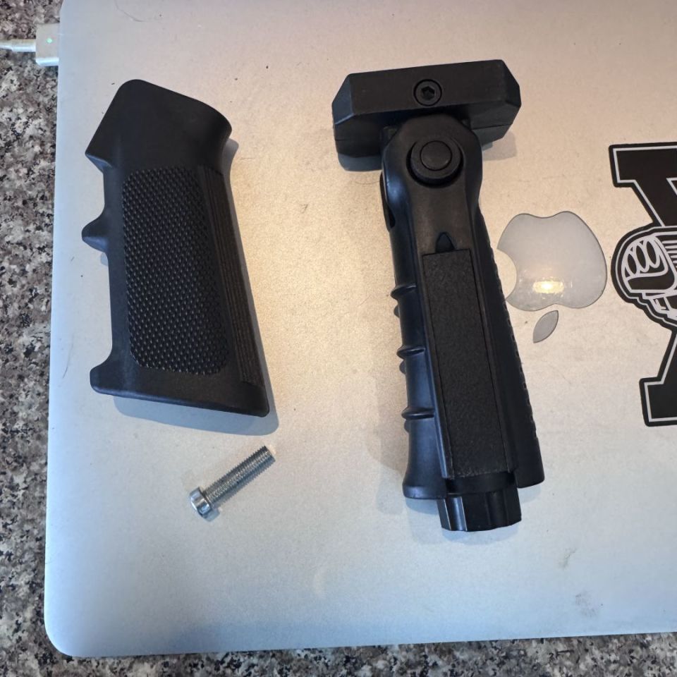 Image 1 - Leapers foregrip/A2 grip