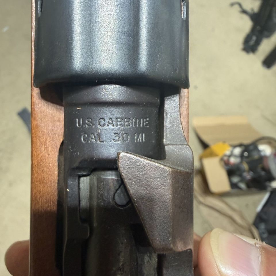 Image 3 - M1 Carbine. 30 Carbine 8 mags.