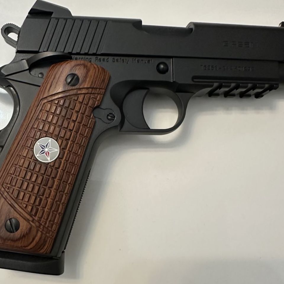 Image 4 - MC 1911 C untouchable 