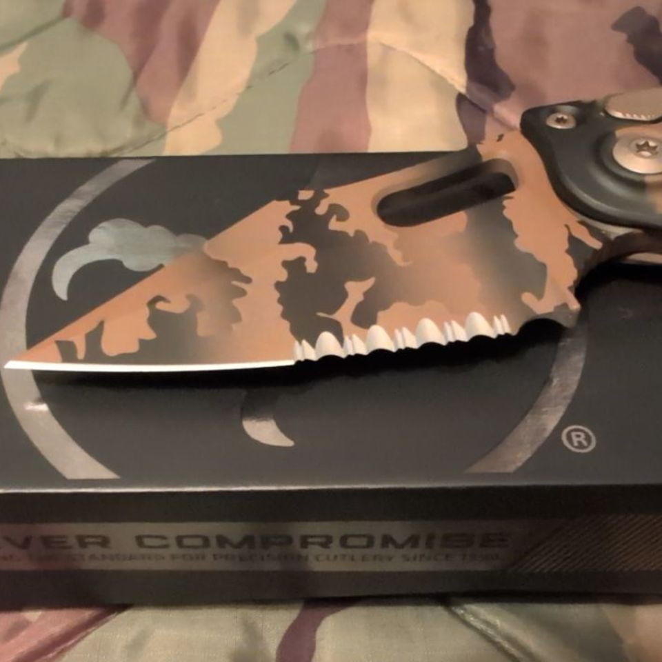 Image 4 - Microtech Stitch Coyote Auto