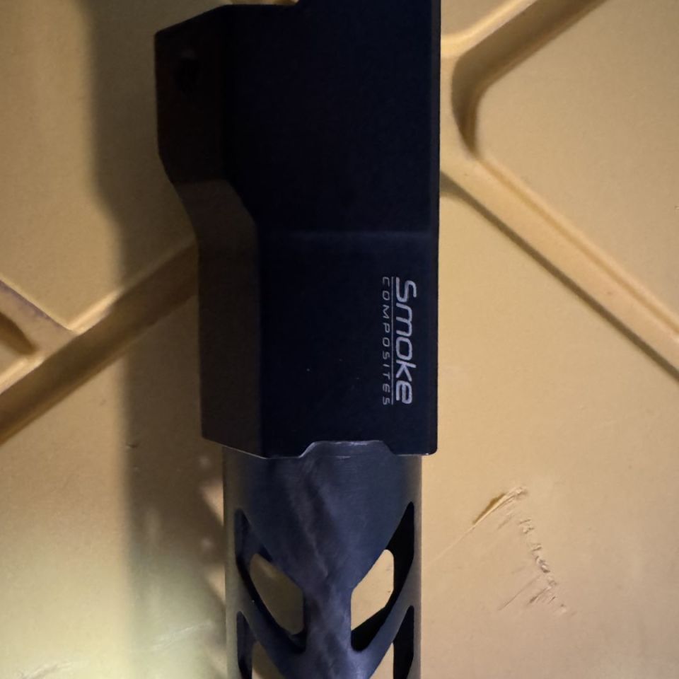 Image 2 - Carbon fiber, Mpx handguard