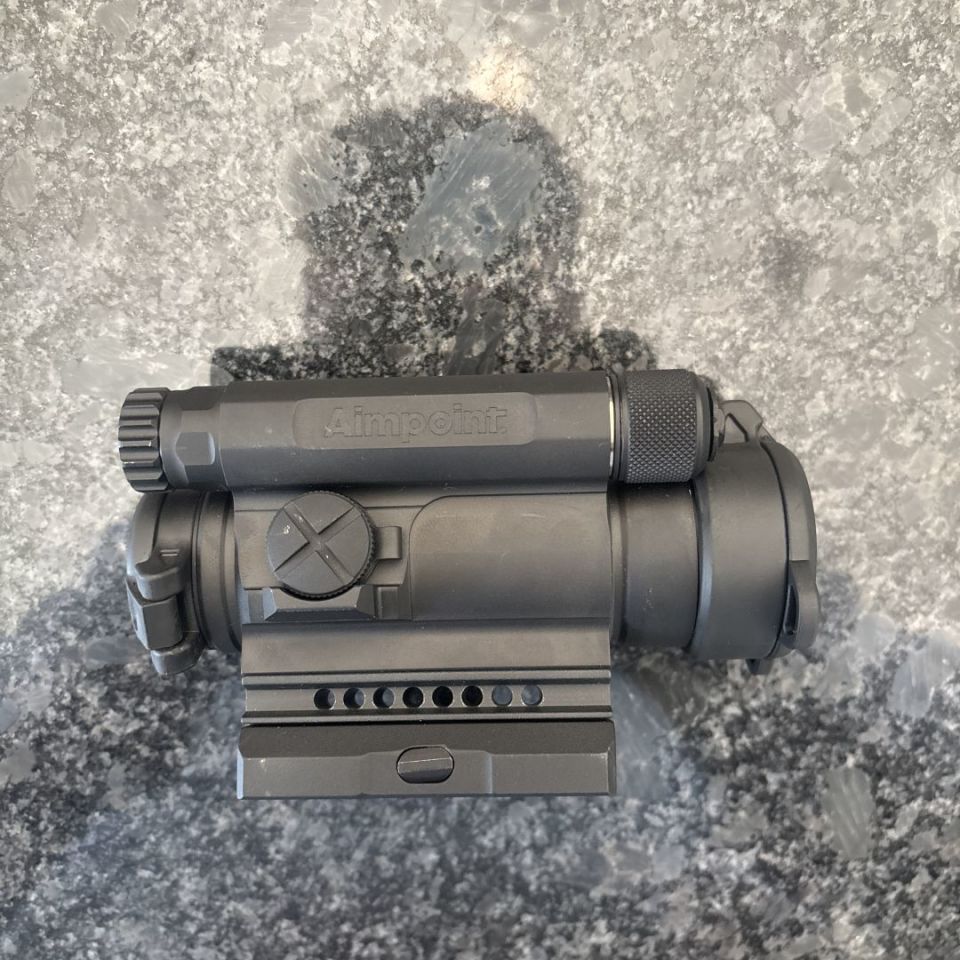 Image 2 - Aimpoint Comp M4 / CCO 