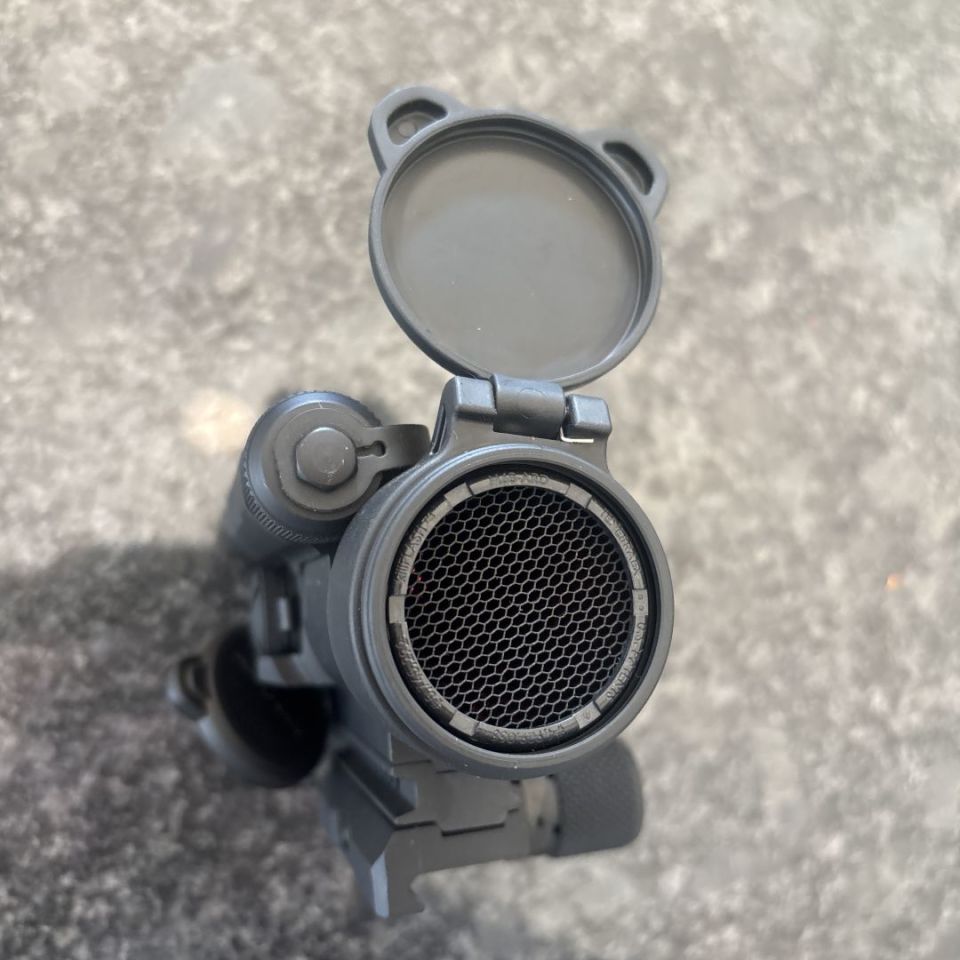 Image 3 - Aimpoint Comp M4 / CCO 