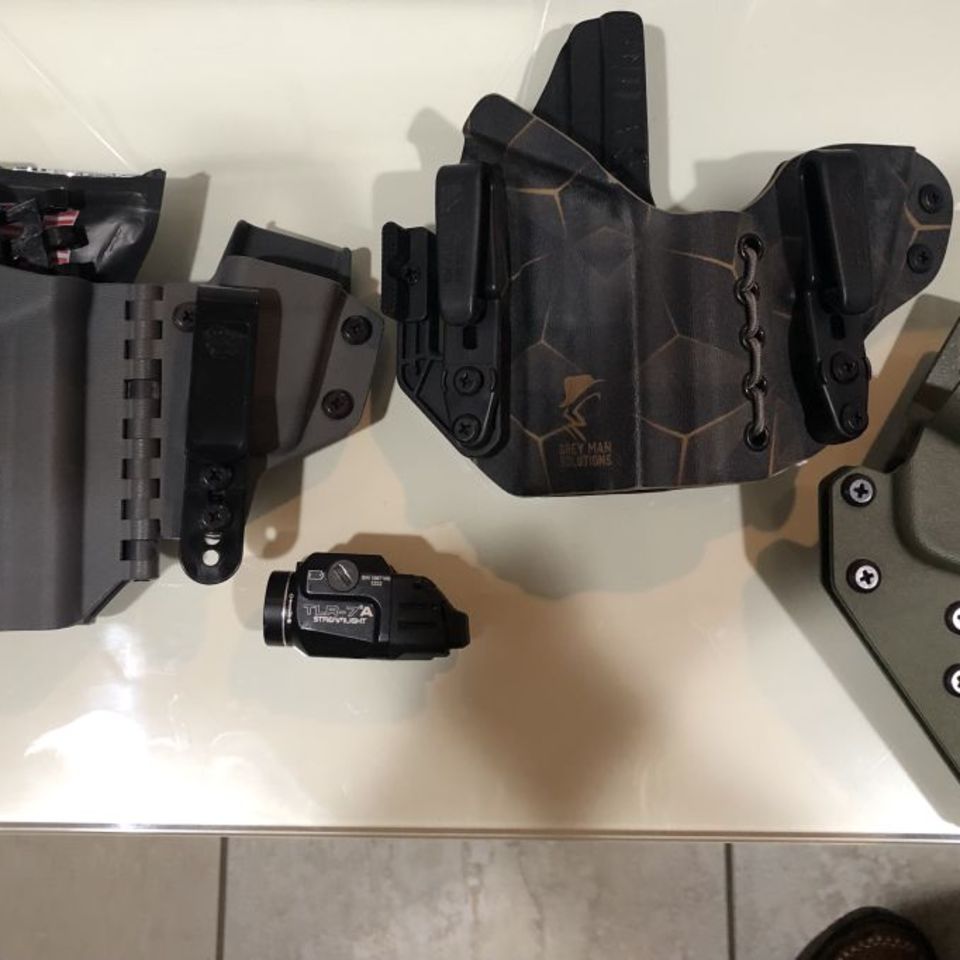 Image 2 - *BIG PRICE DROP* M&P 2.0 4" 