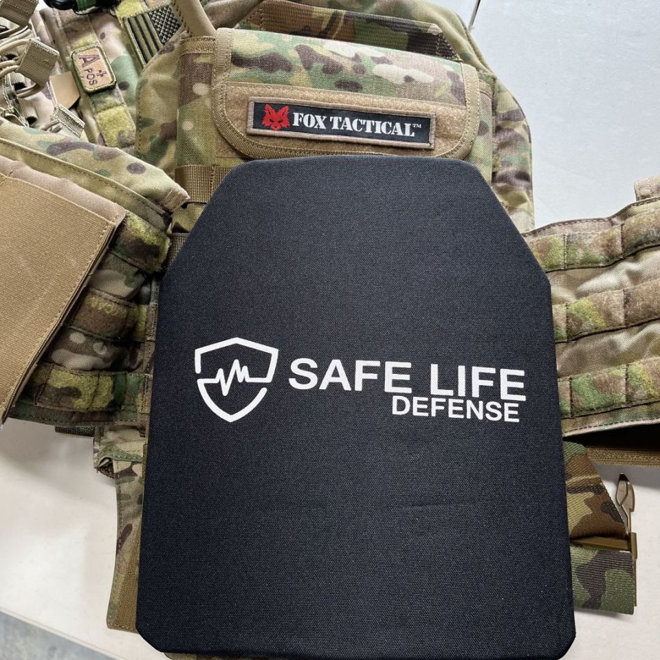 Image 3 - Plate carrier and plates 