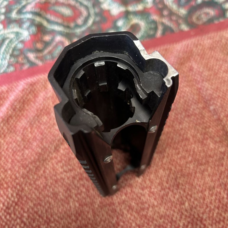 Image 2 - Rem 870 pump forend 