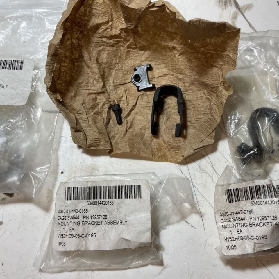 Image 3 - M203 Rifle Mounting Hardware