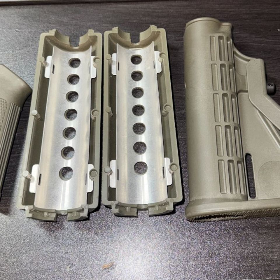 Image 2 - Ar15 carbine furniture