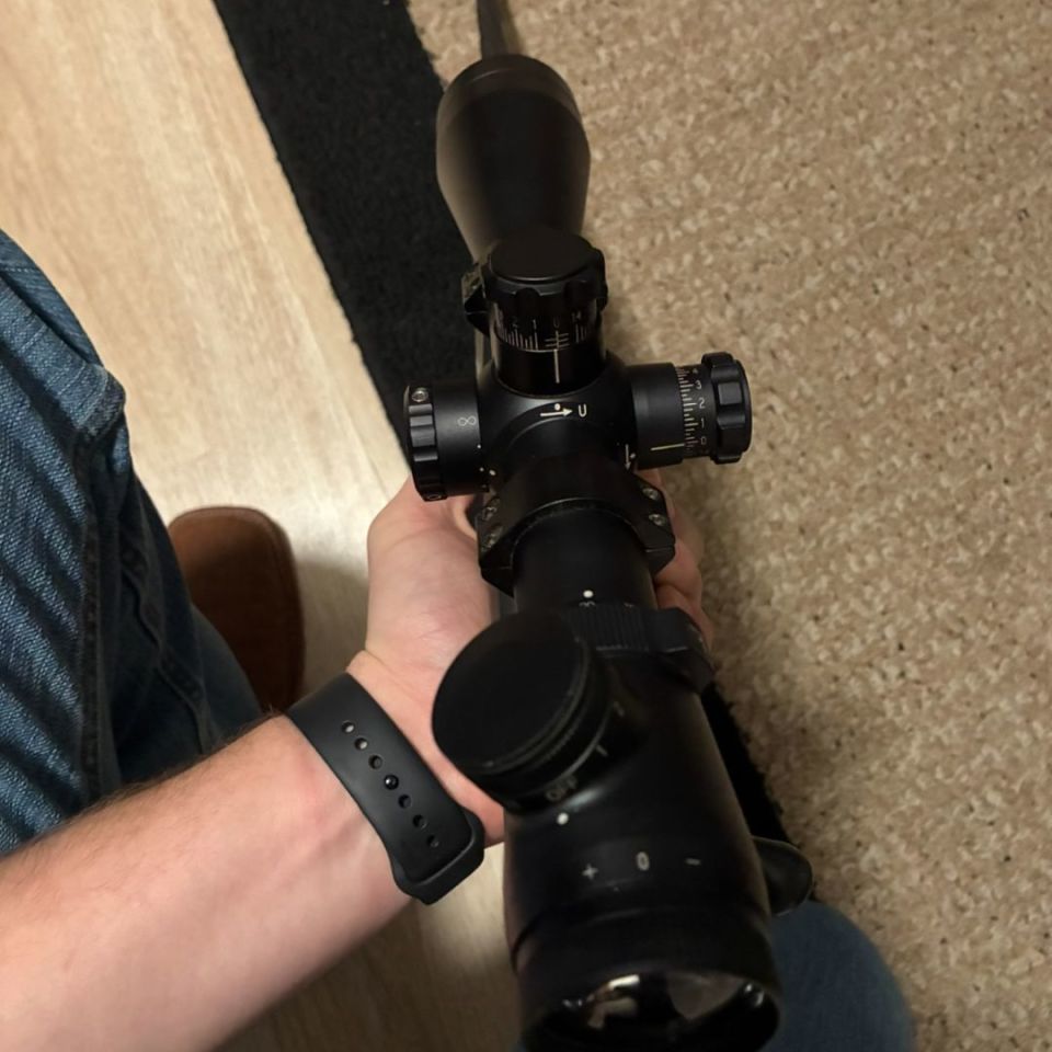 Image 3 - Leupold Mark 4 6.5-20x50mm