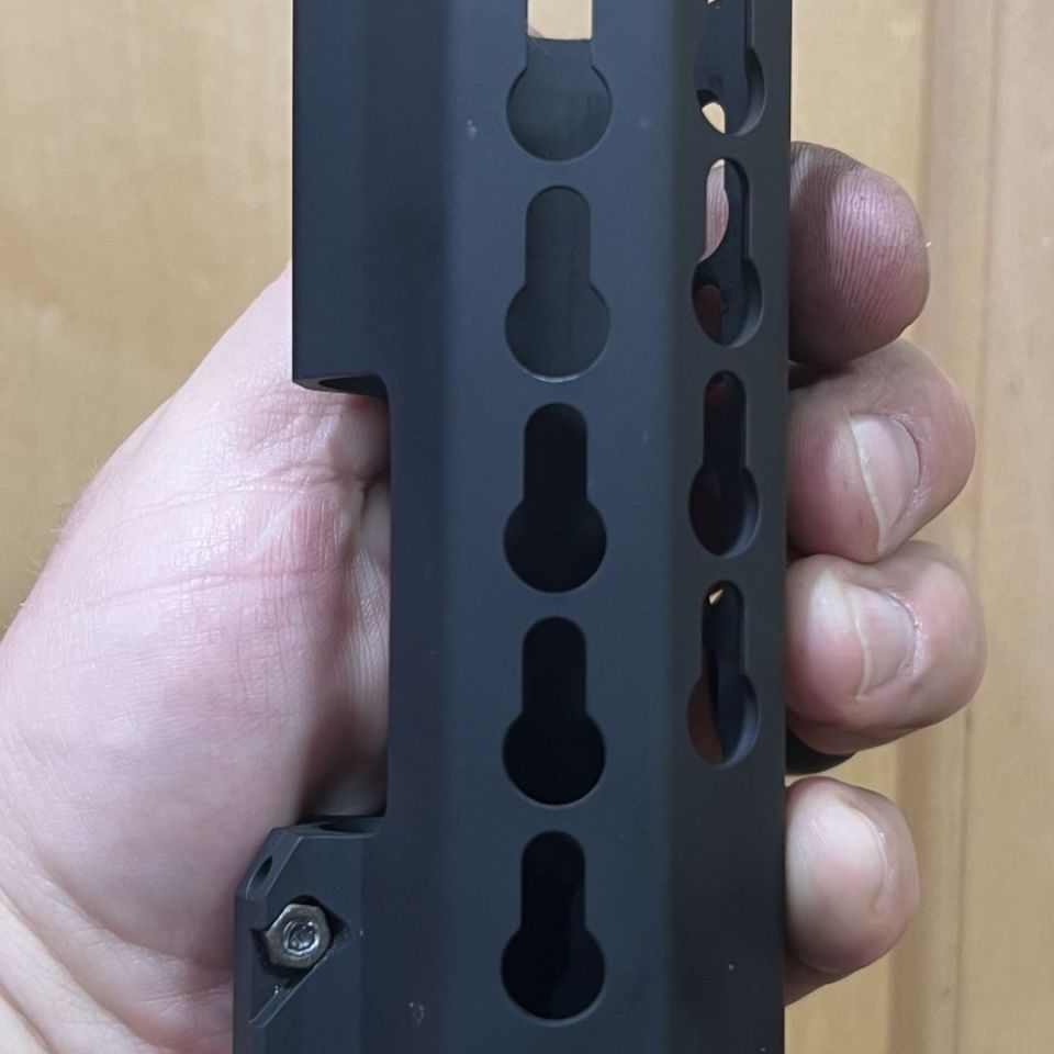 Image 4 - Claw gear Aug hand guard.