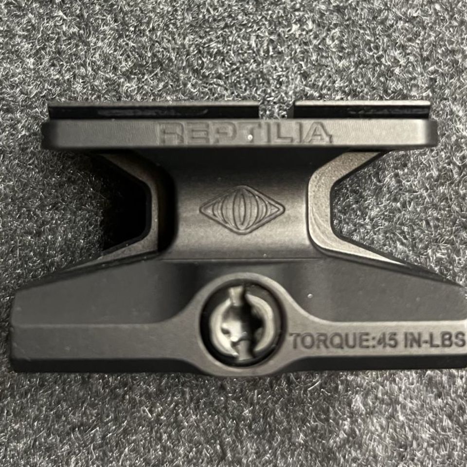 Image 2 - Reptilia acro mount