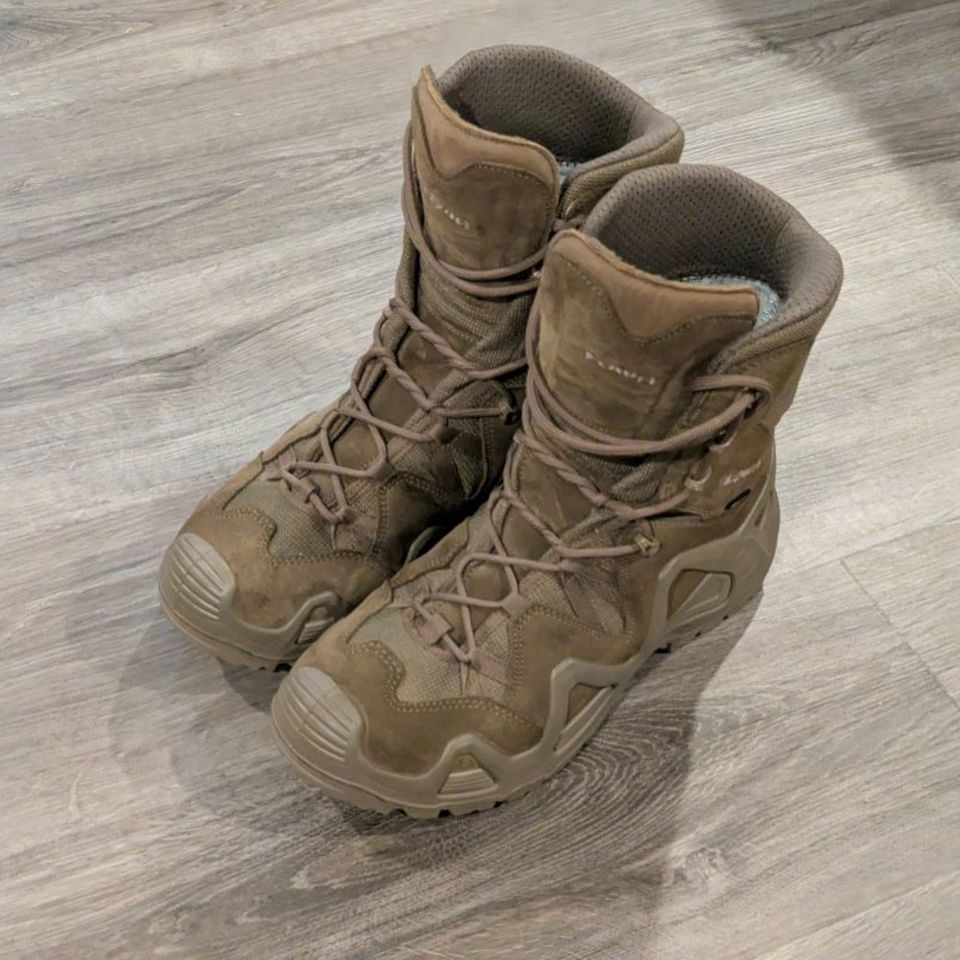 Image 2 - Lowa Mens Zephyr Boots size 10