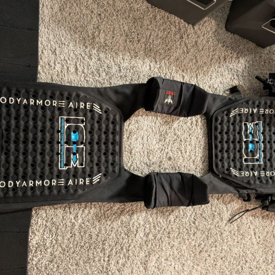 Image 2 - Raptor tactical Plate Carrier 