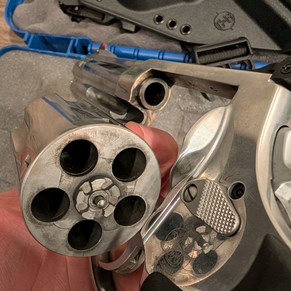 Image 2 - 460 Smith & Wesson