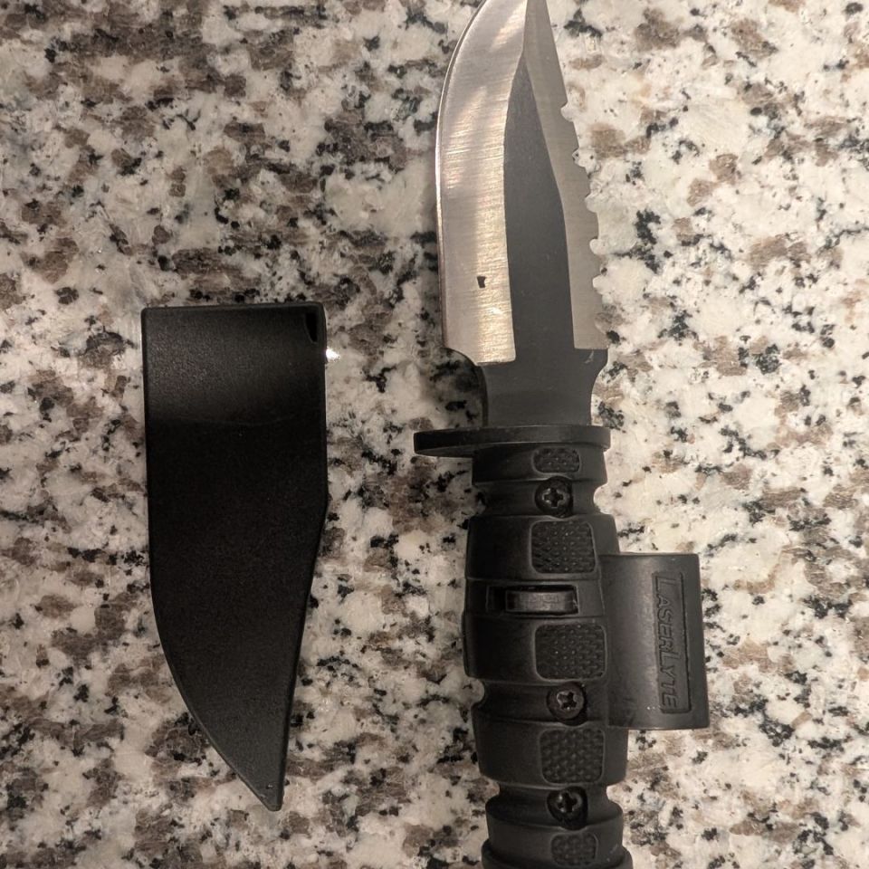 Image 2 - Ka-Bar LaserLyte 