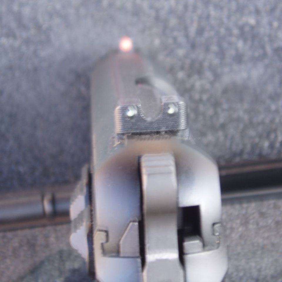 Image 2 - CZ 75 Compact Mcarbo Night Sig