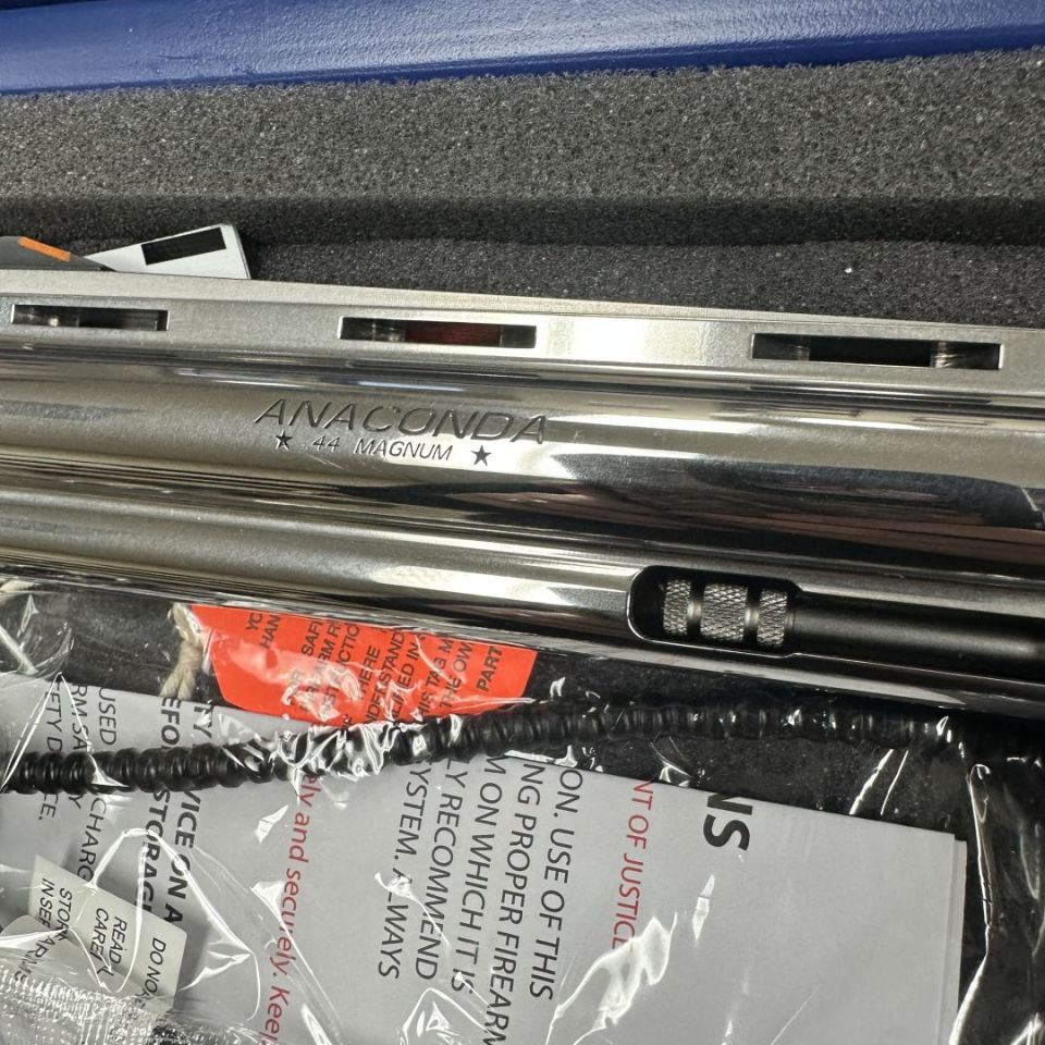 Image 3 - Colt Anaconda