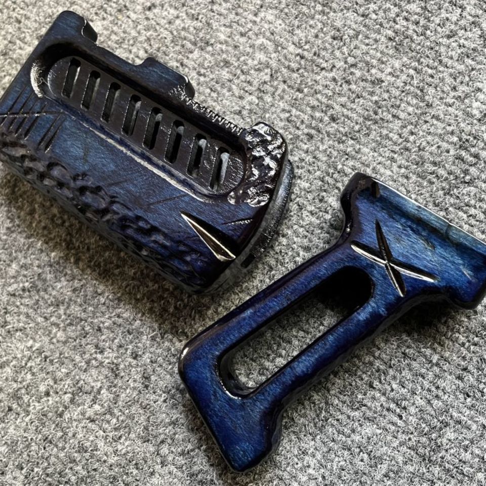 Image 4 - Micro Draco Wood Furniture