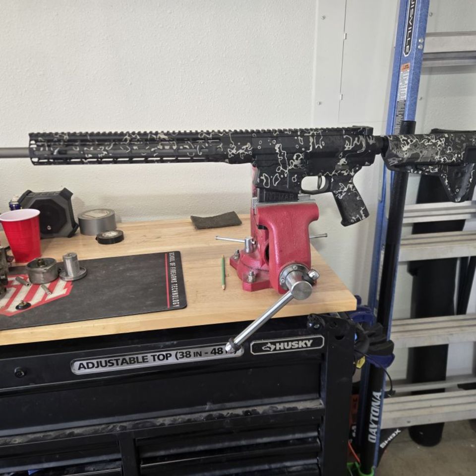 Image 1 -  Aero Precision 18" M5E1