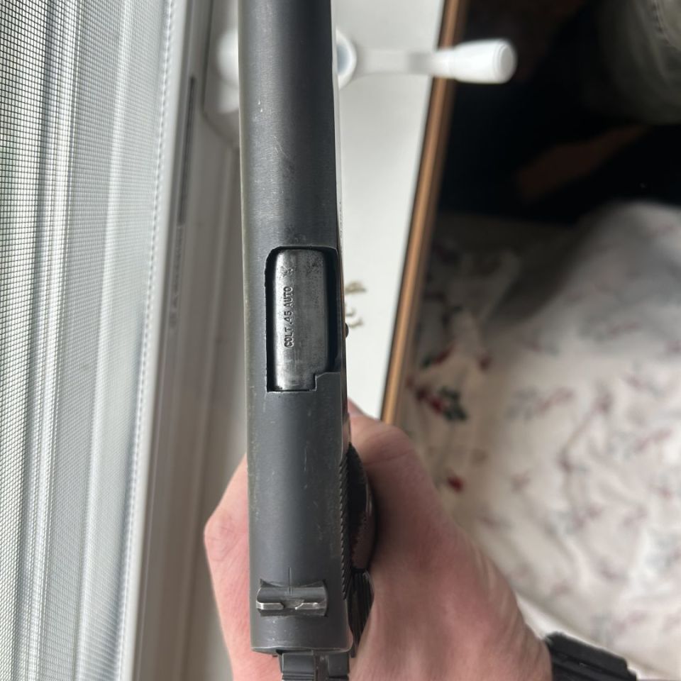 Image 3 - Colt Combat Commander 1911