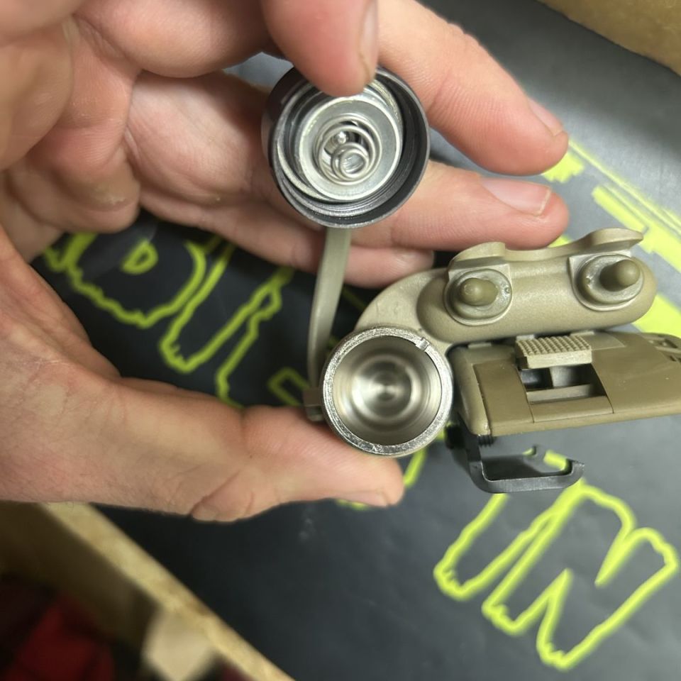 Image 5 - Surefire HL1-A-TN Helmet Light