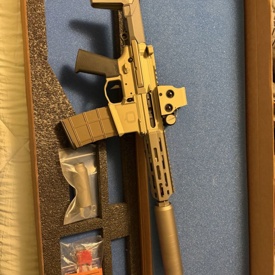 Image 2 - Q honey badger 300blk