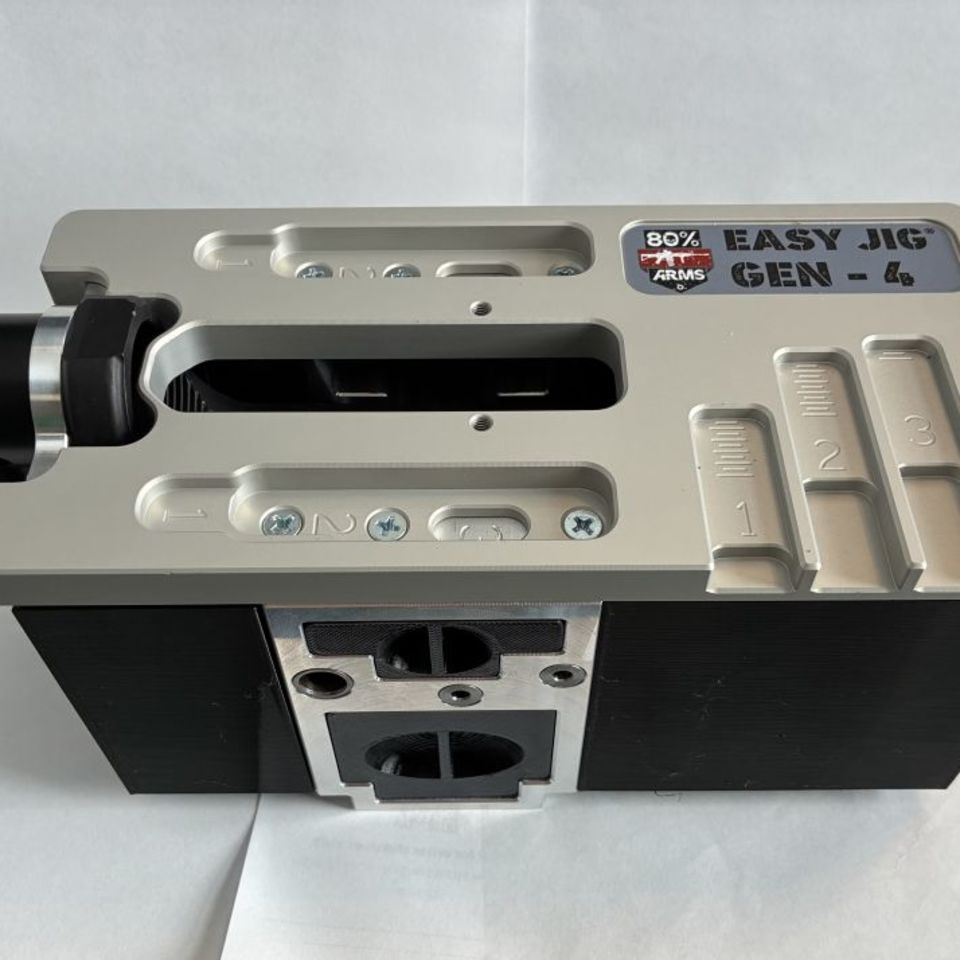 Image 4 - 80% Arms Gen 4 Enclosure Set