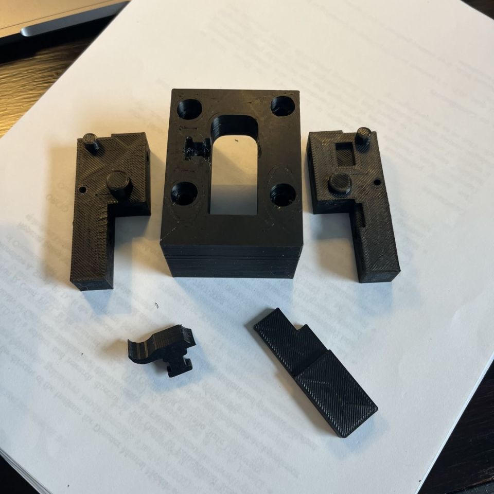 Image 3 - AR15 to M16 Jig