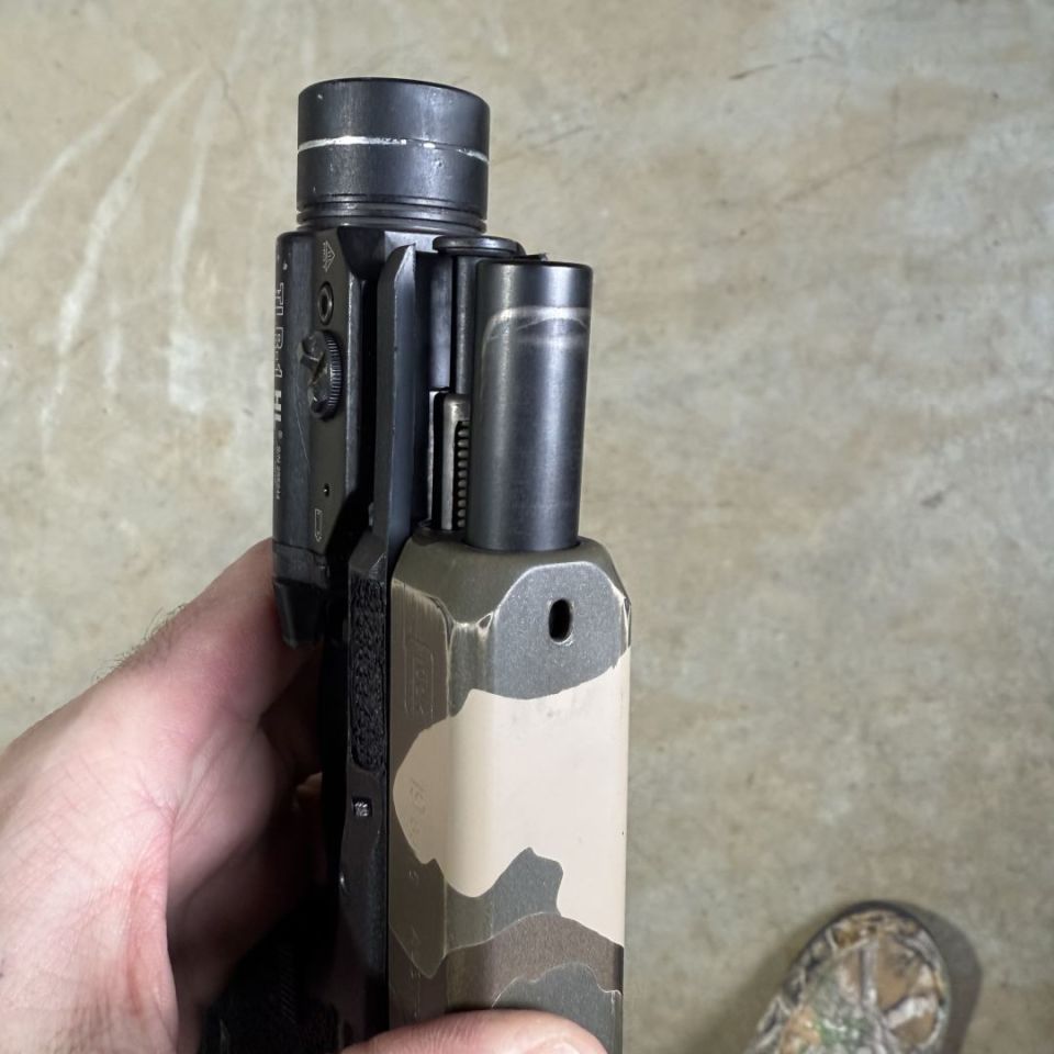 Image 3 - Glock 19 complete slide