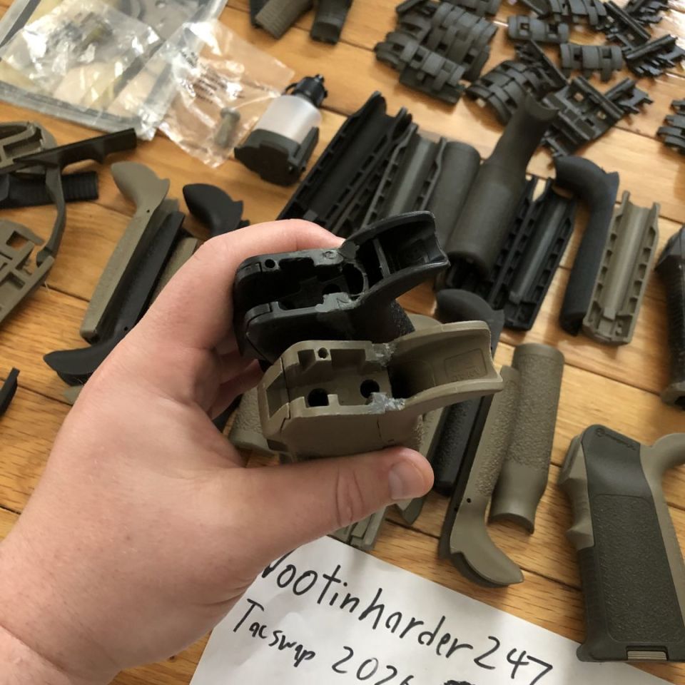Image 2 - Magpul MIAD grips and More+ 