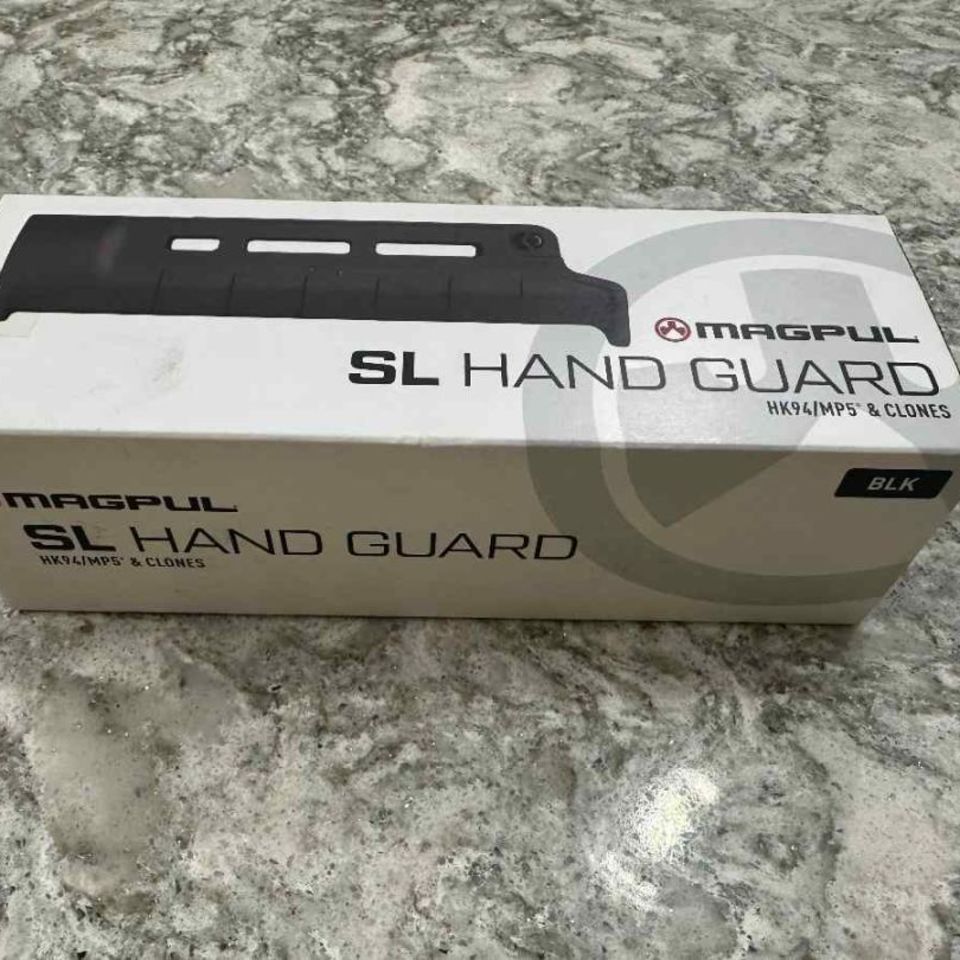 Image 2 - Magpul MP5 .22LR SL Hand Guard