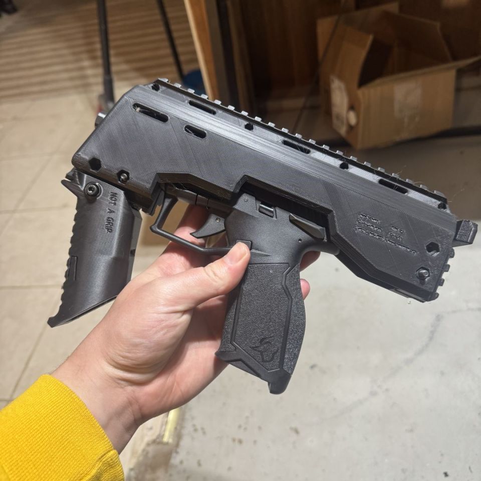 Image 2 - Tx22 chassis 