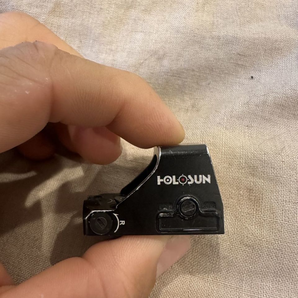 Image 2 - “Battle Worn” Holosun 507K X2