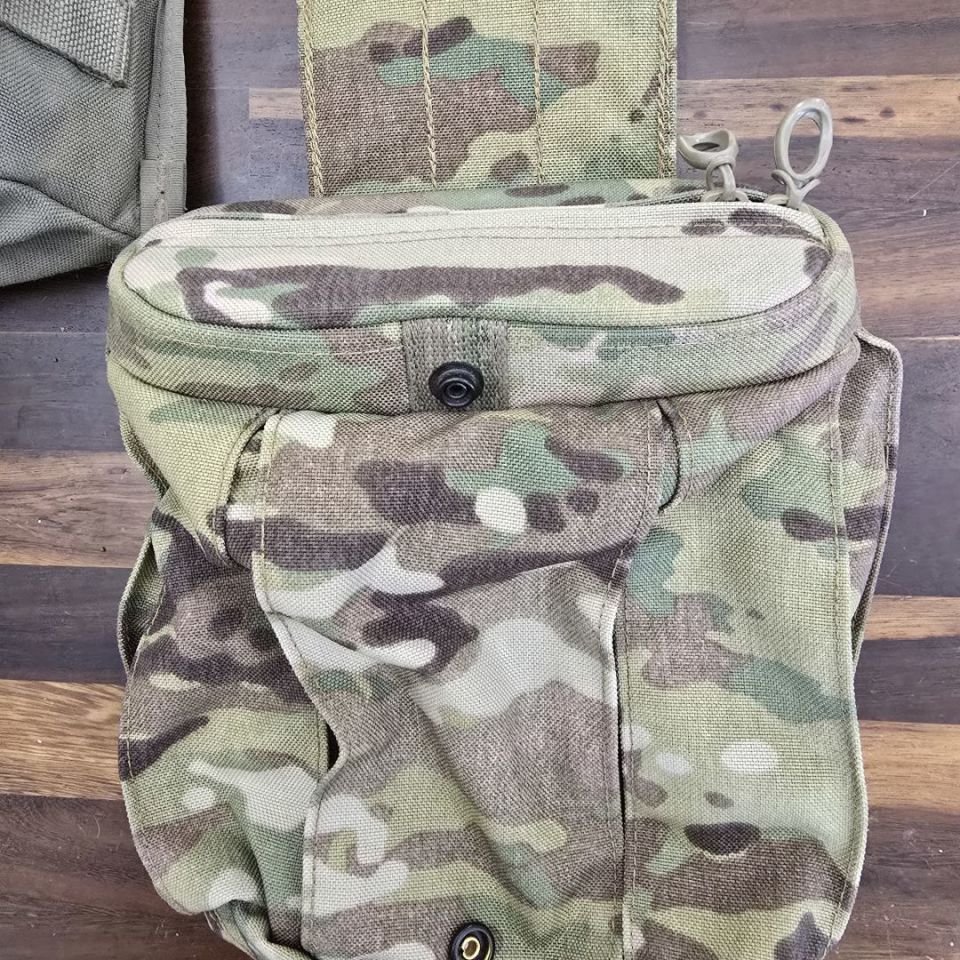 Image 2 - Dump pouches emdom / eagle