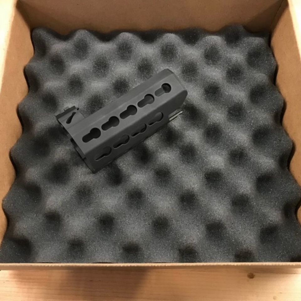 Image 2 - Sig Sauer MPX 4.5" Handguard