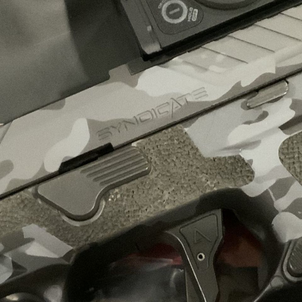 Image 2 - Agency Arms Syndicate Sig P320