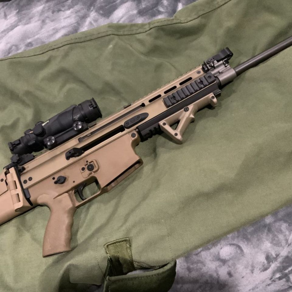 Image 3 - FN Scar 17s 308 Belgium extras