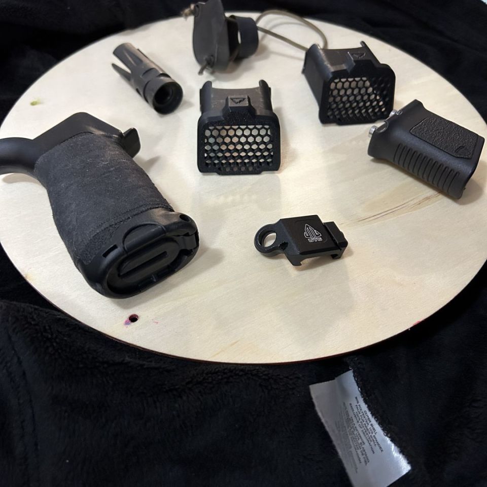 Image 1 - AR parts One hundred Concepts 