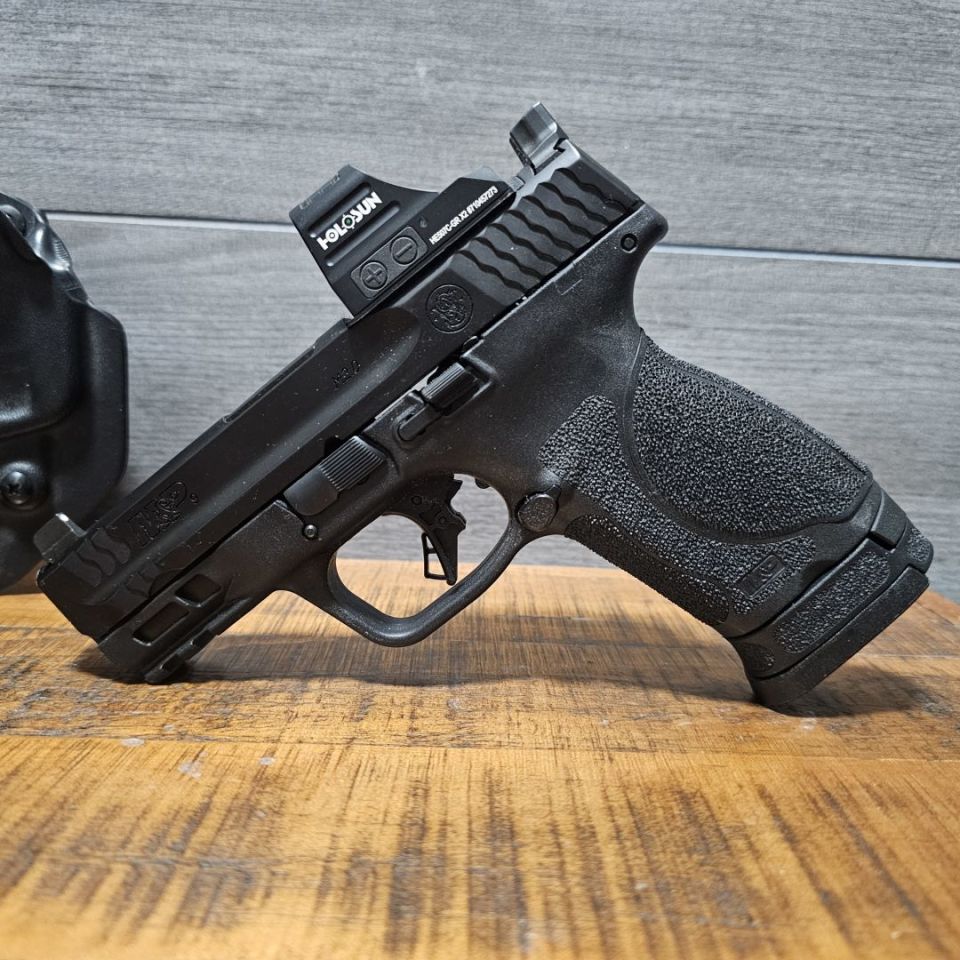 Image 2 - Smith & Wesson M&P 2.0 Holosun