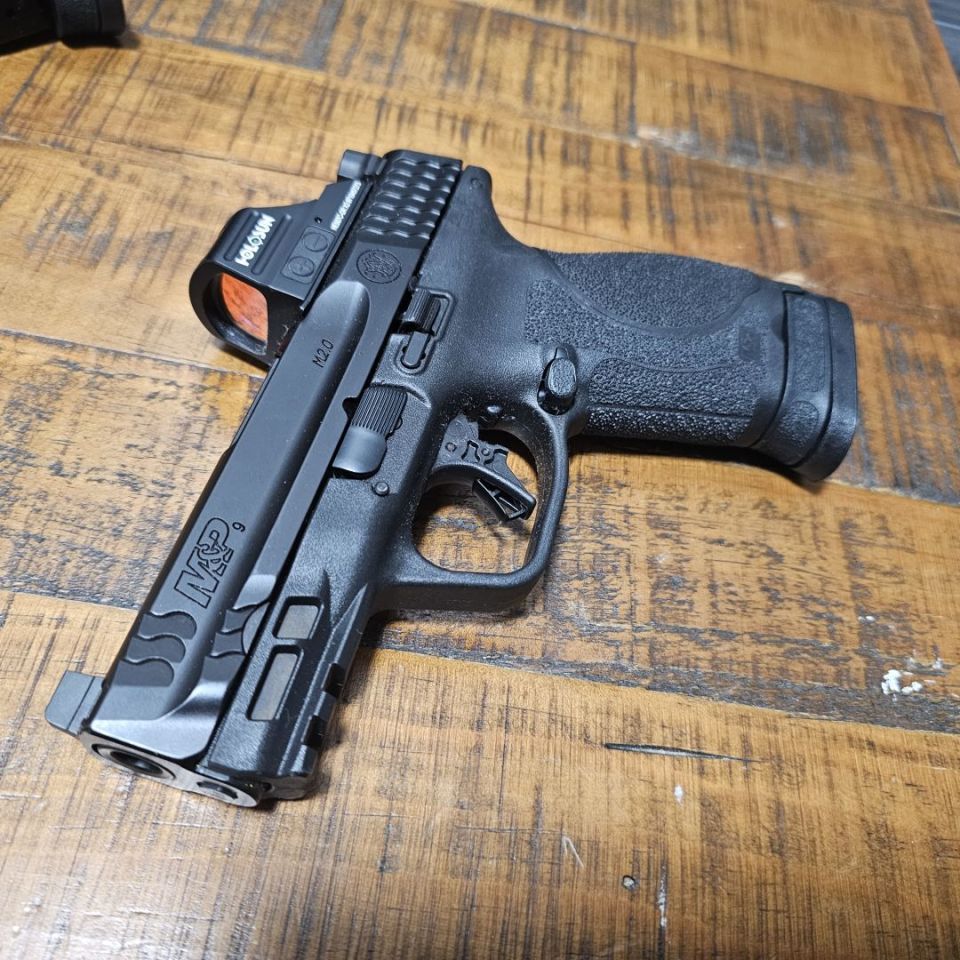 Image 3 - Smith & Wesson M&P 2.0 Holosun