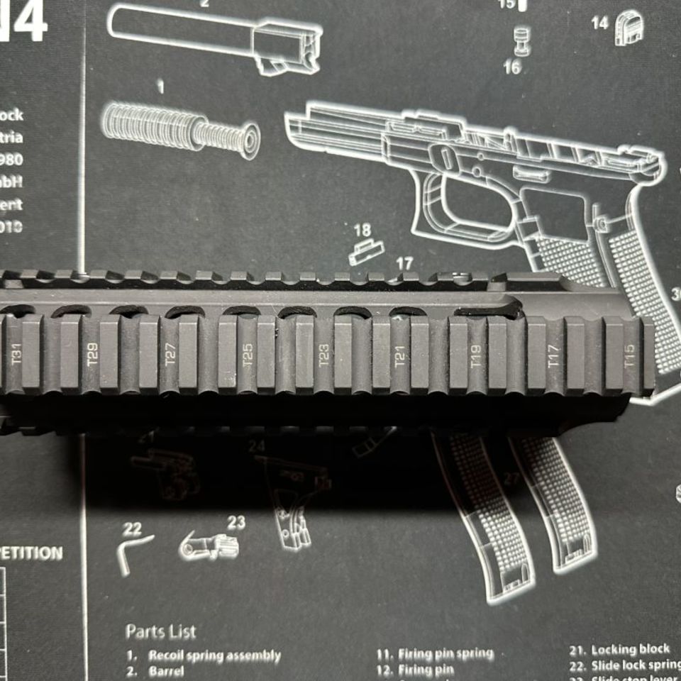 Image 3 - Daniel Defense OmegaX 7.0 Rail