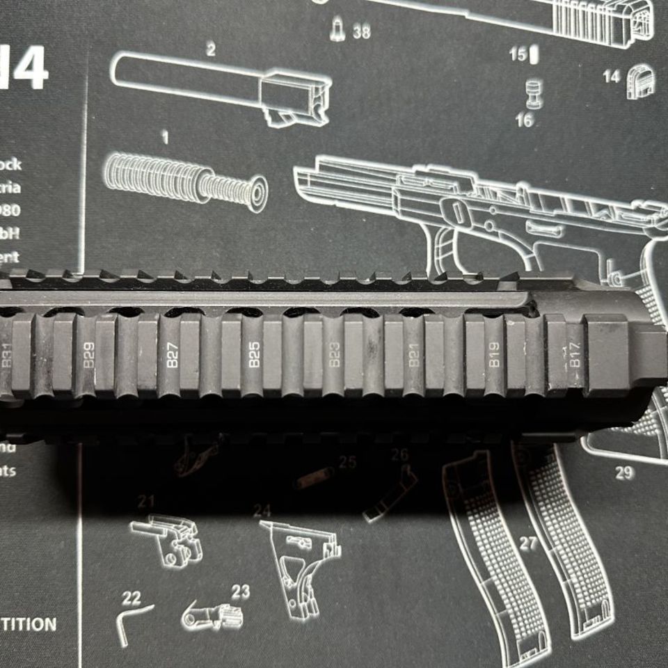 Image 4 - Daniel Defense OmegaX 7.0 Rail