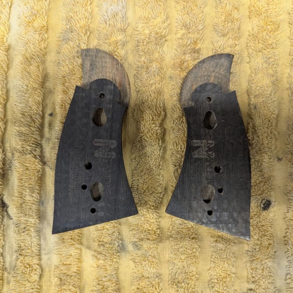 Image 1 - Altamont N-Frame Grips